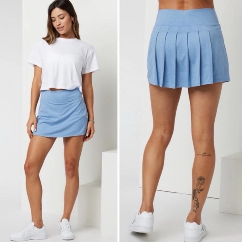 Vuori Light Blue Women's Skirt -medium